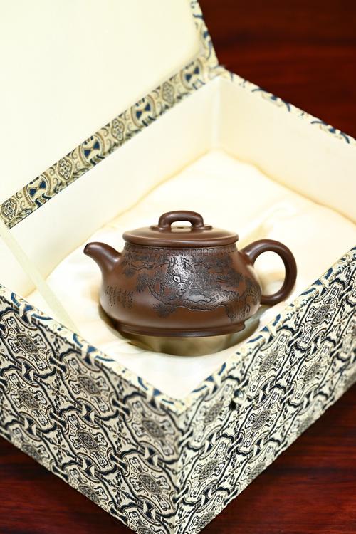 项不损紫砂壶名家介绍