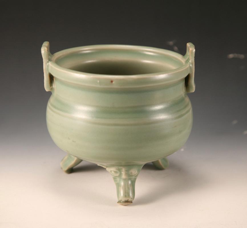 金代孔雀蓝釉瓷器图片