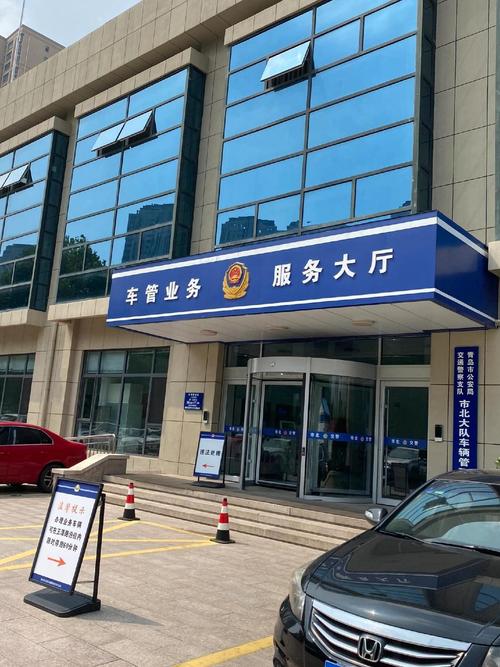 上海徐汇区车管所地址