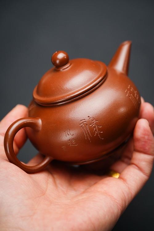 紫砂壶包浆是什么颜色