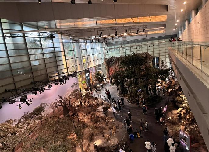 上海科技馆周一闭馆吗