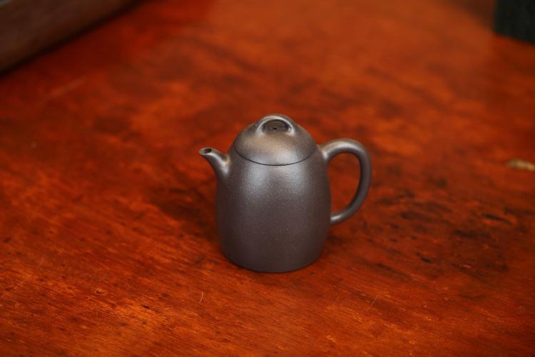 紫砂壶壶底和壶身脱落