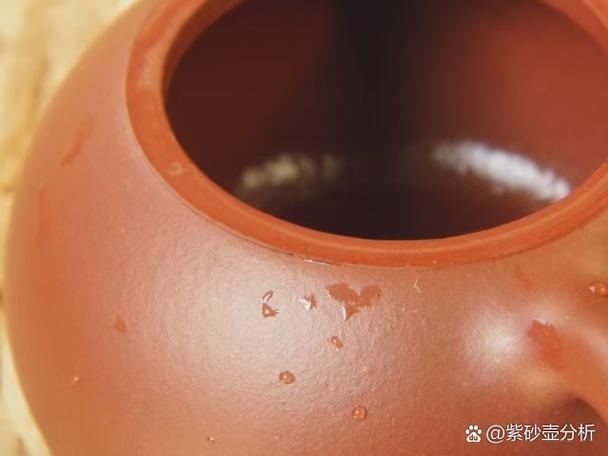 如何去除紫砂壶的茶渍