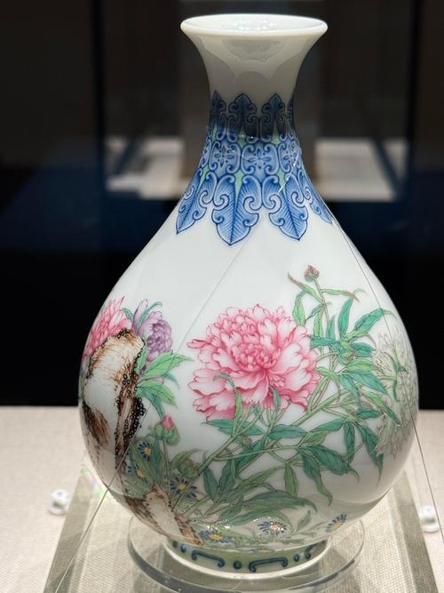 乾隆时期的珐琅彩瓷器