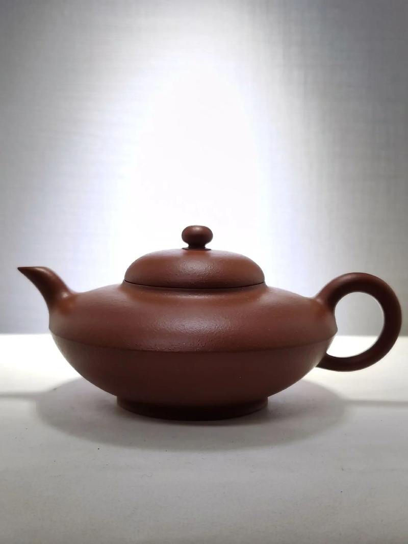 紫红泥紫砂壶是什么泥