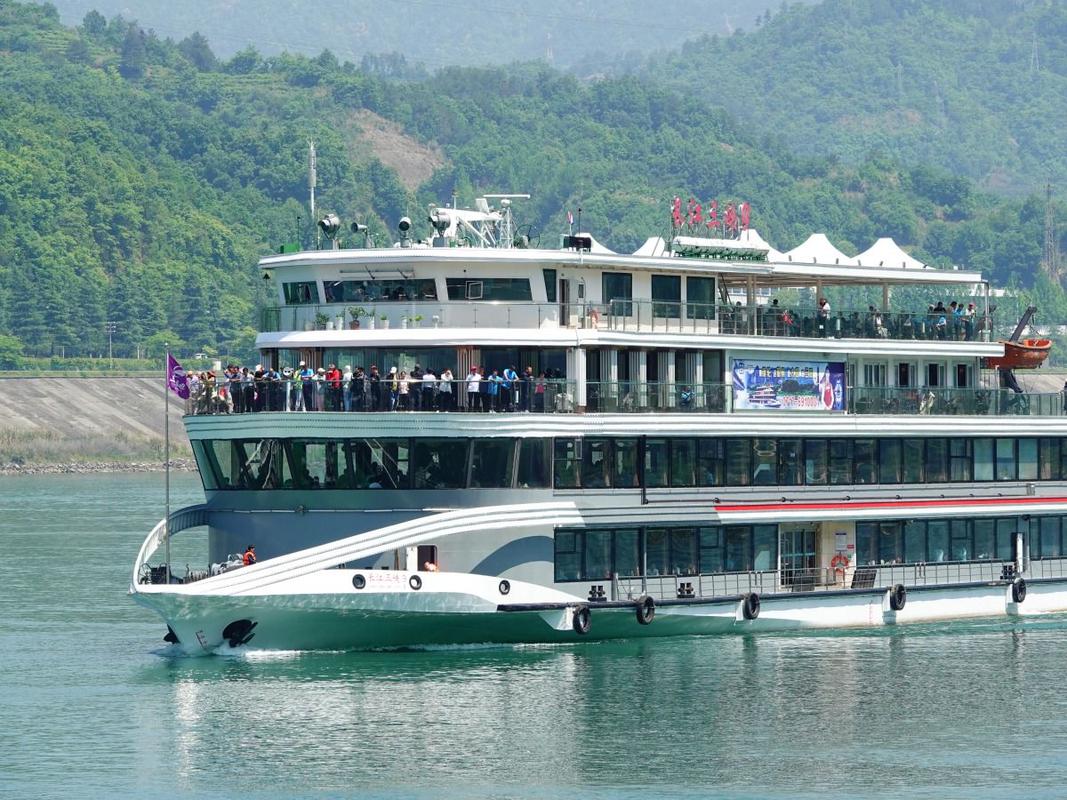 上海出发邮轮旅游三峡