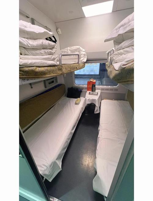 广州到北京的动车卧铺