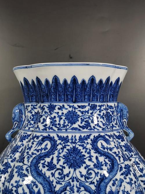 乾隆年制青花瓷器价格