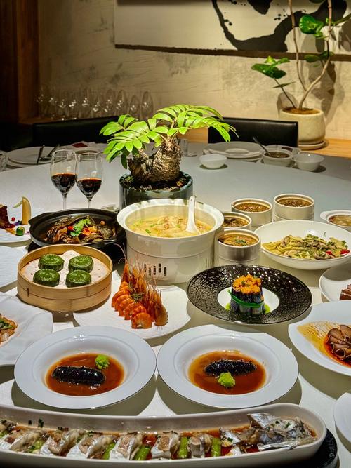 上海新荣记餐厅有几家