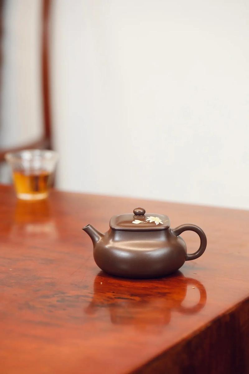 粗砂质肌理匀紫砂壶吧