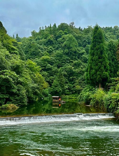 成都有山有水的旅游景点