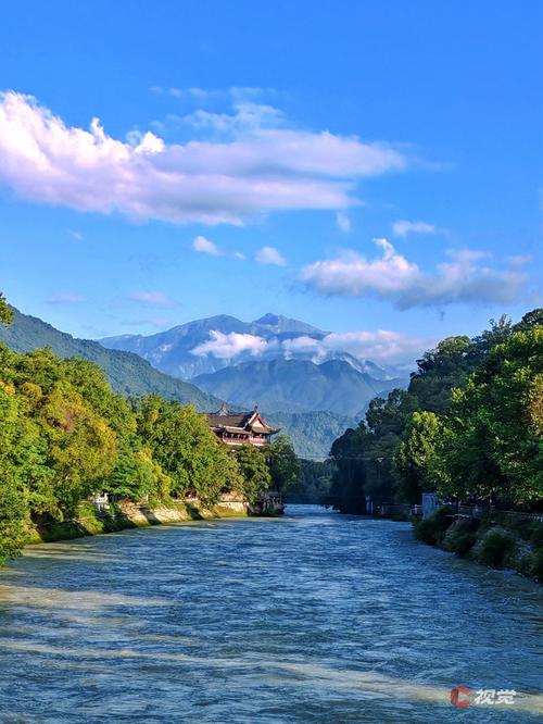 成都有山有水的旅游景点