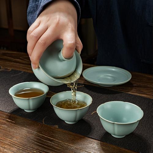 陶器和瓷器哪个泡茶好