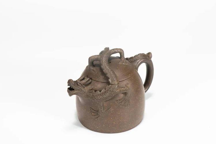 宜兴紫砂壶周国新落款