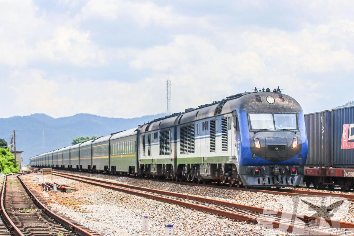 郑州到成都火车k385