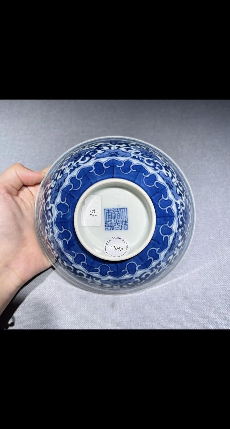 古董瓷器碗的鉴定方法