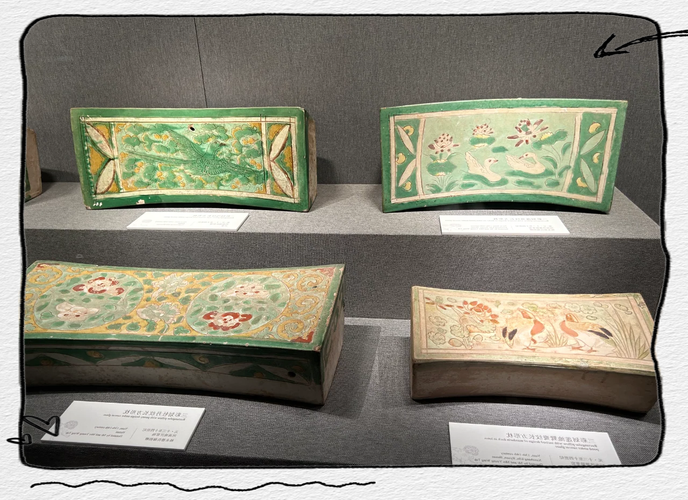 古代瓷器枕头有个小洞