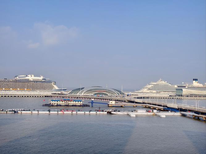 上海坐游轮在哪个码头