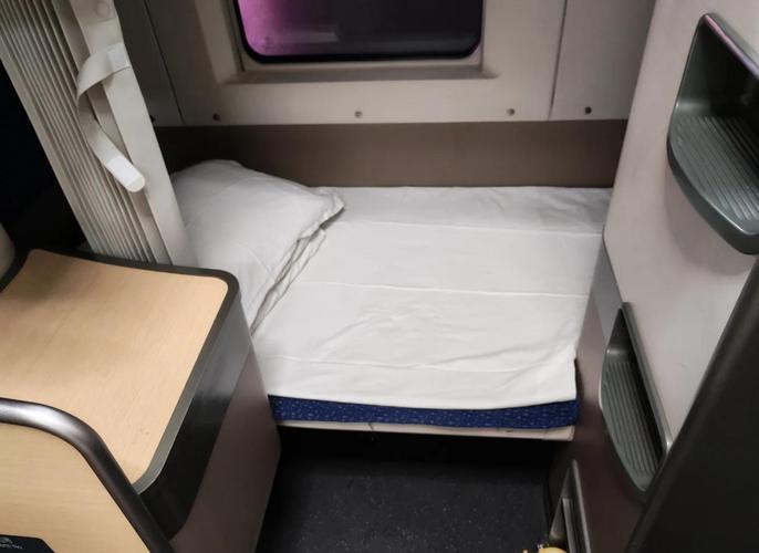 石家庄到上海火车卧铺