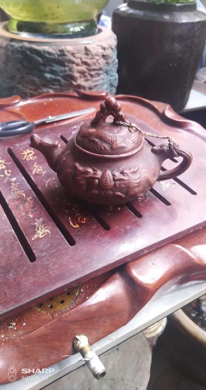 康熙年造龙纹紫砂壶印