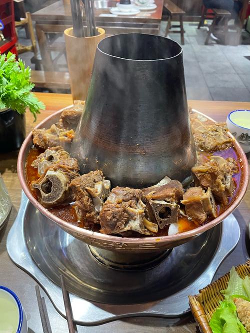 老北京羊蝎子火锅图片