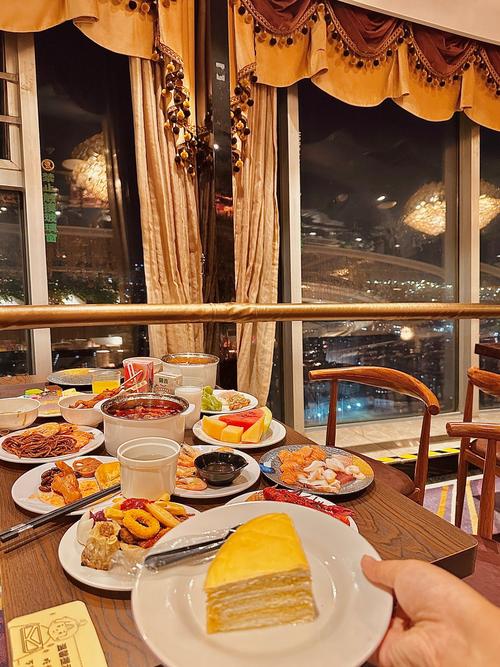 成都电视塔旋转餐厅价格