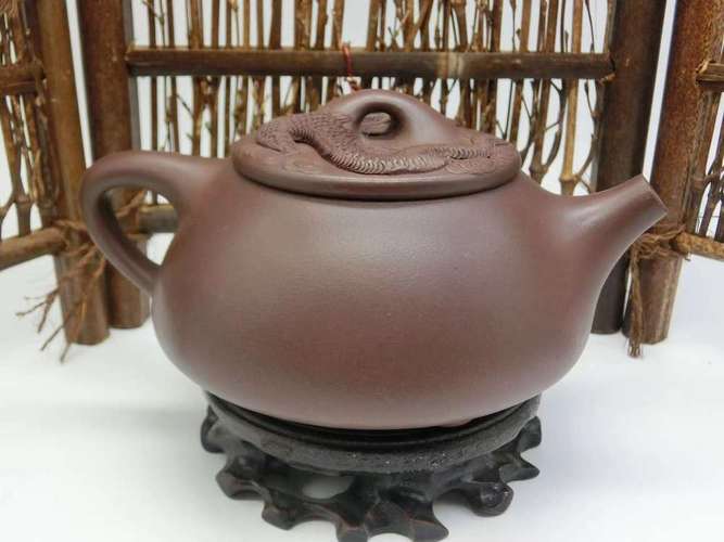 紫砂壶名家朱林根简介