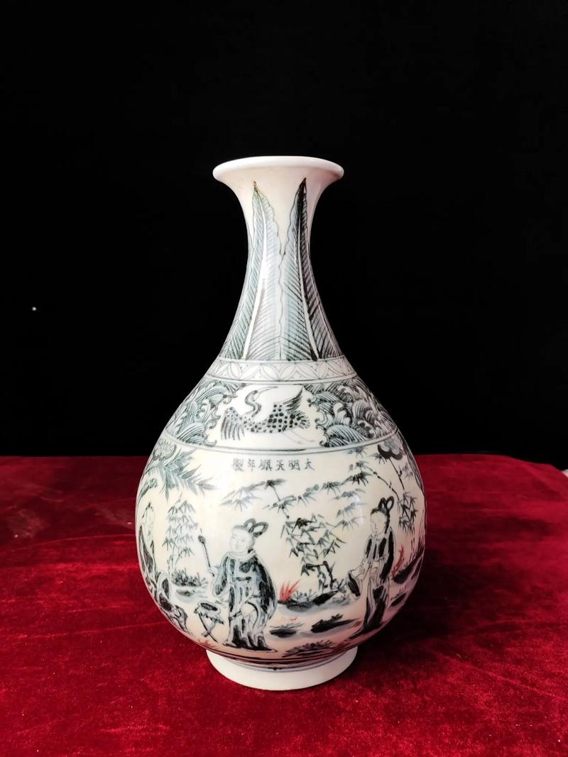 明代天顺青花瓷器图片