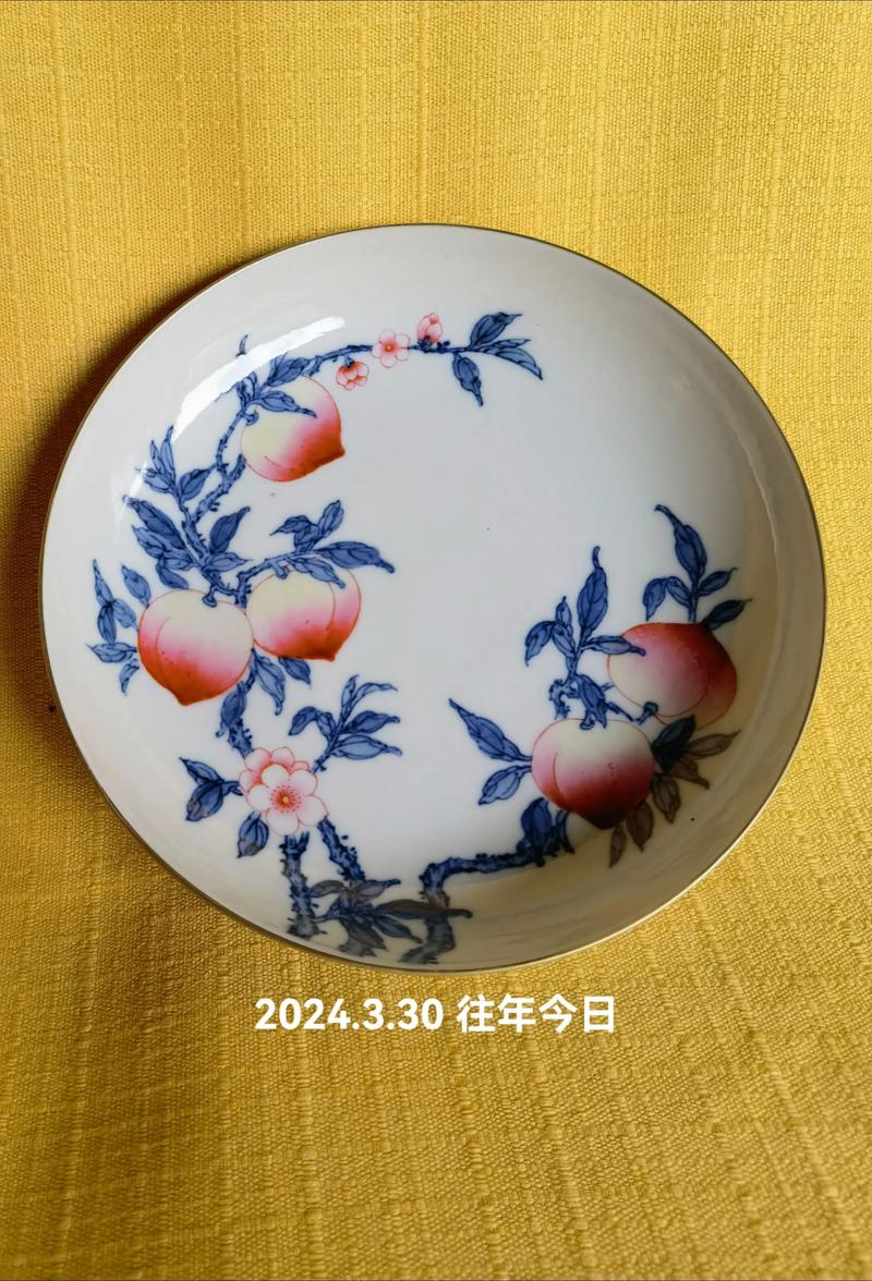 雍正时瓷器上蝙蝠画法
