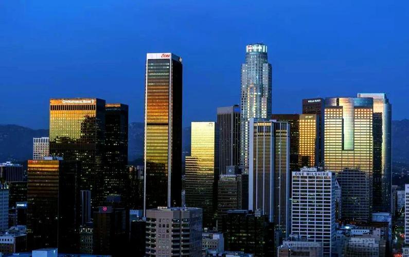 洛杉矶和上海哪个繁华