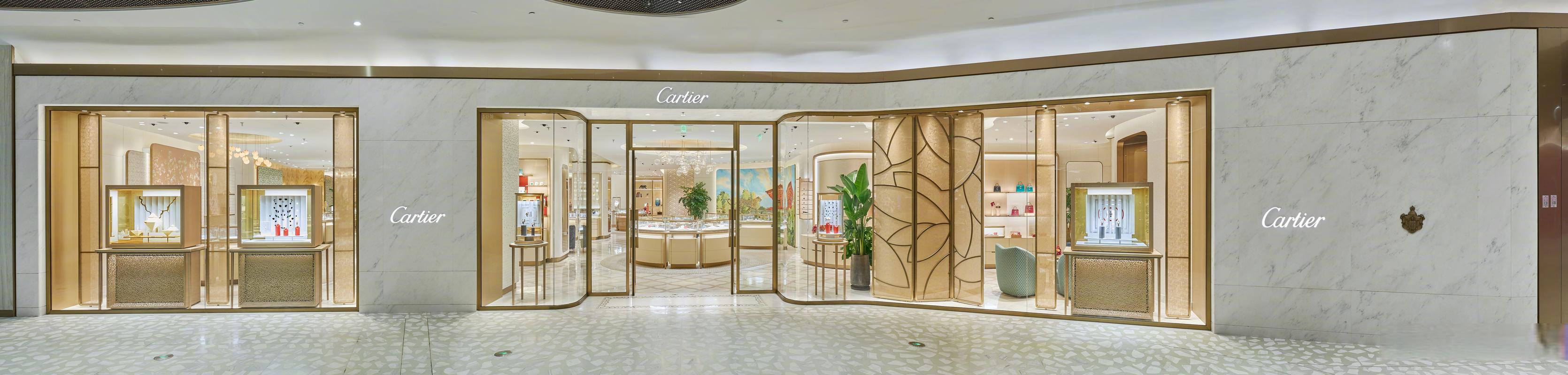 上海卡地亚专柜有几个