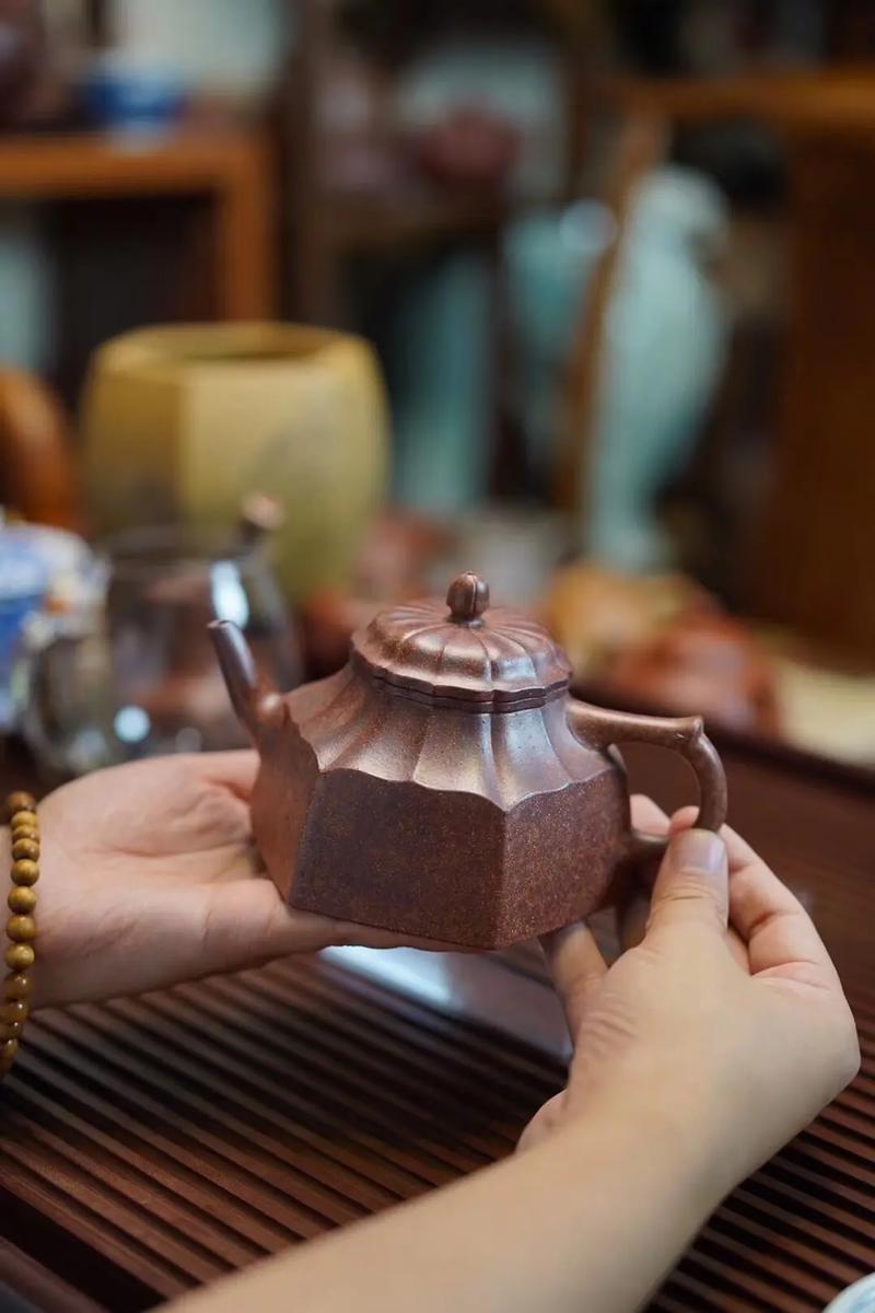 时鹏紫砂壶价格是多少