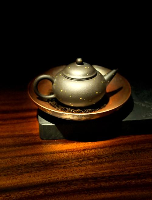 黑金砂紫砂壶如何开壶