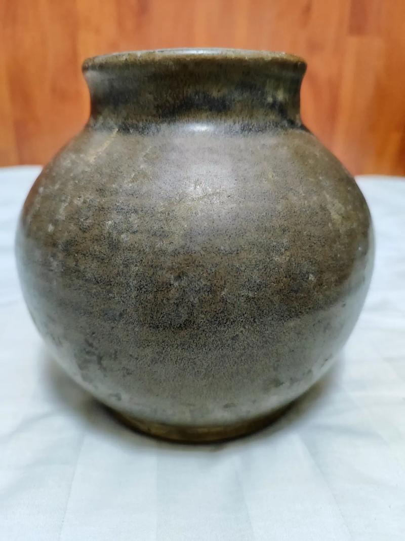 明代茶叶沫釉瓷器特点