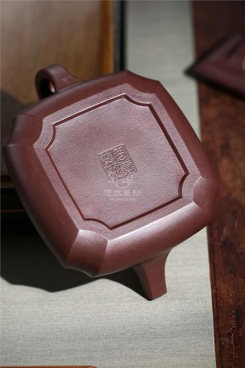 周尊严紫砂壶老壶价格
