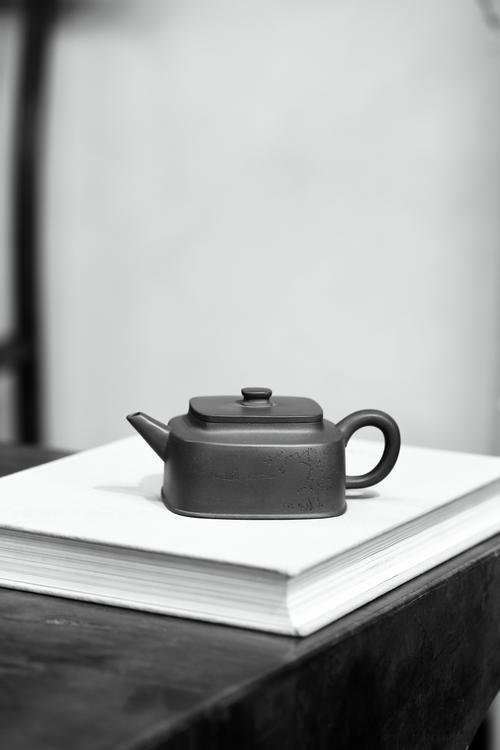 紫砂壶壶身和壶底脱离