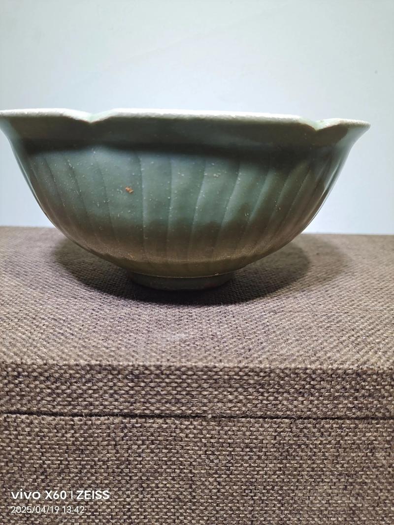 宋代民窑小碗瓷器图片