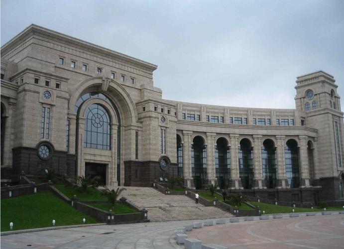 上海复旦大学研究生院