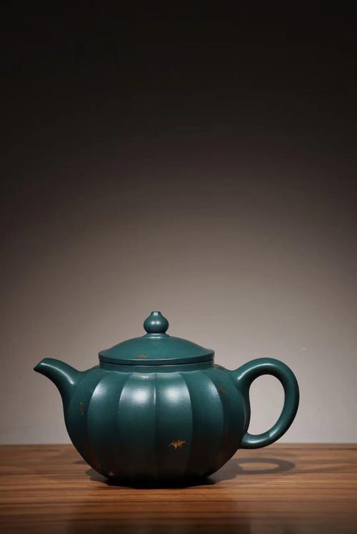 汤先武紫砂壶价格得奖