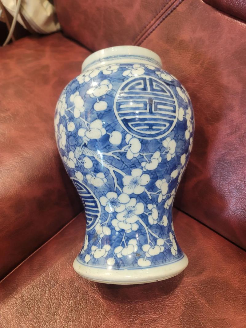 清代青花花觚瓷器图片