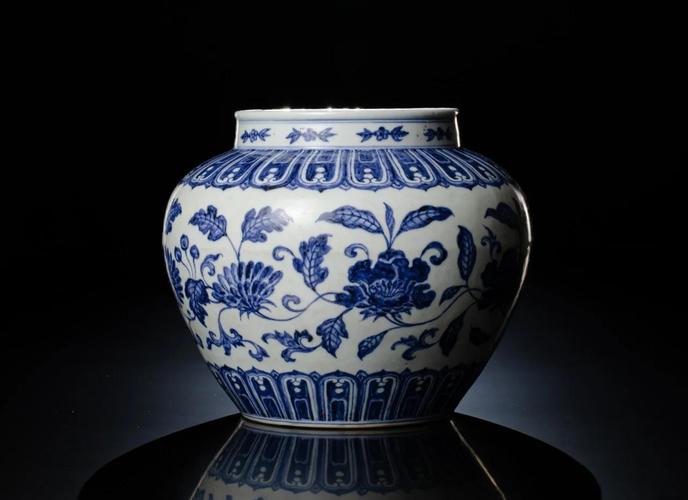 雍正青花瓷器真品图片