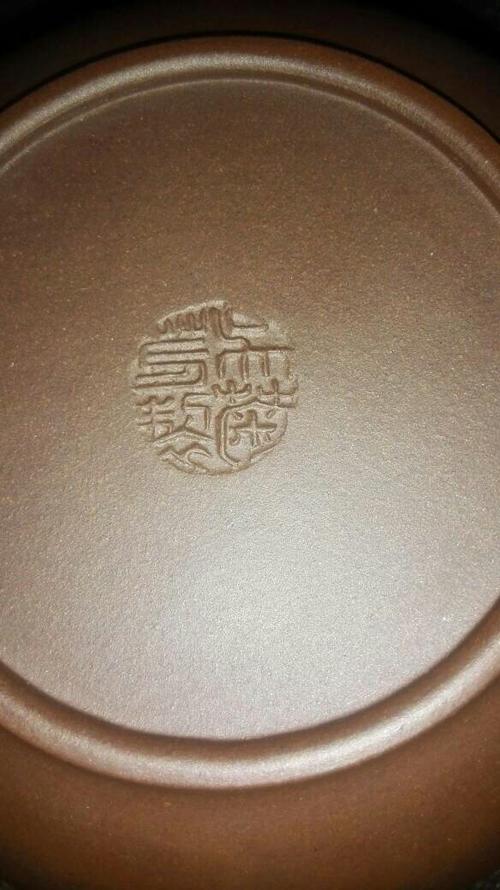 吴菊芳早期紫砂壶作品