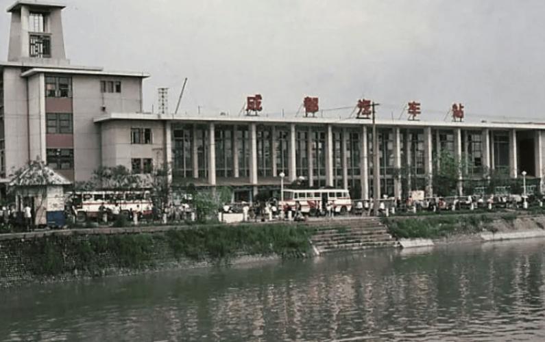 成都新南门汽车站在哪里