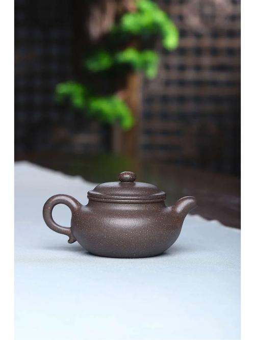 奥运金玉紫砂壶拍卖价