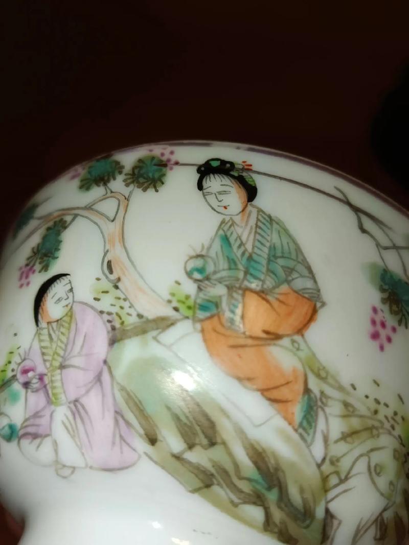 晚清民国瓷器仕女名家