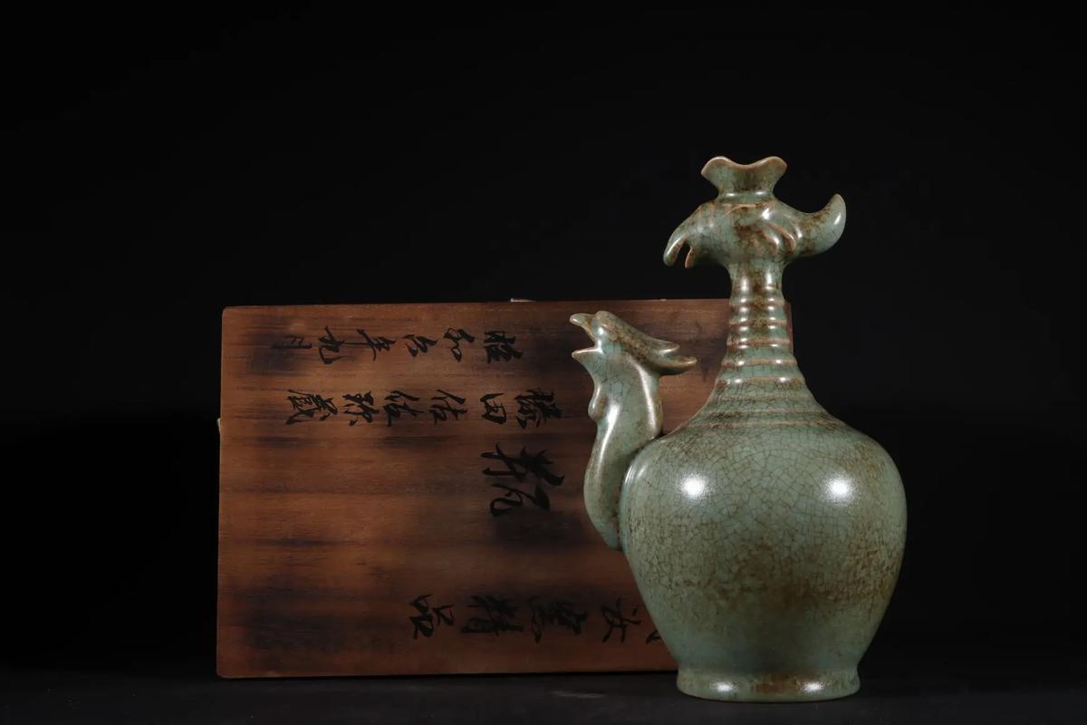 宋代汝窑瓷器拍卖记录