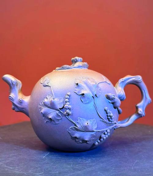 艺术水准较高的紫砂壶