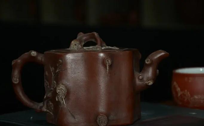 民国梅花紫砂壶值钱吗