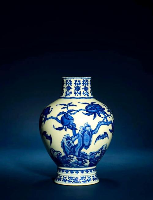 清代青花官窑瓷器图片