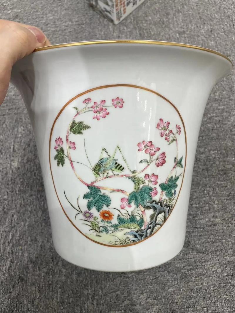民国粉彩花盆瓷器价格